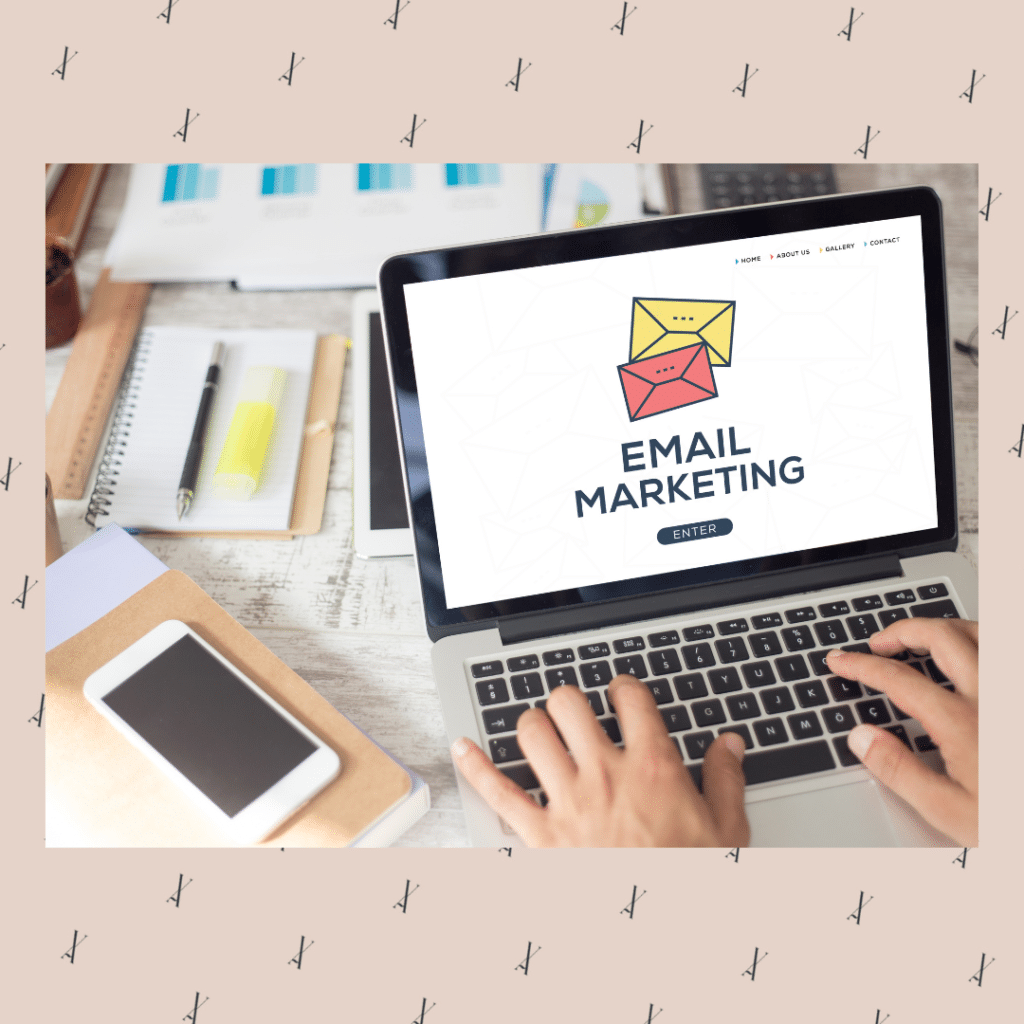 Email marketing photo